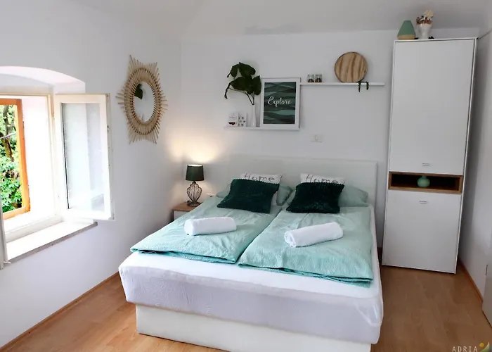 Cool & Romantic Studio In Portoroz Jb3