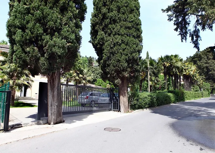Cool & Romantic Studio In Portoroz Jb3